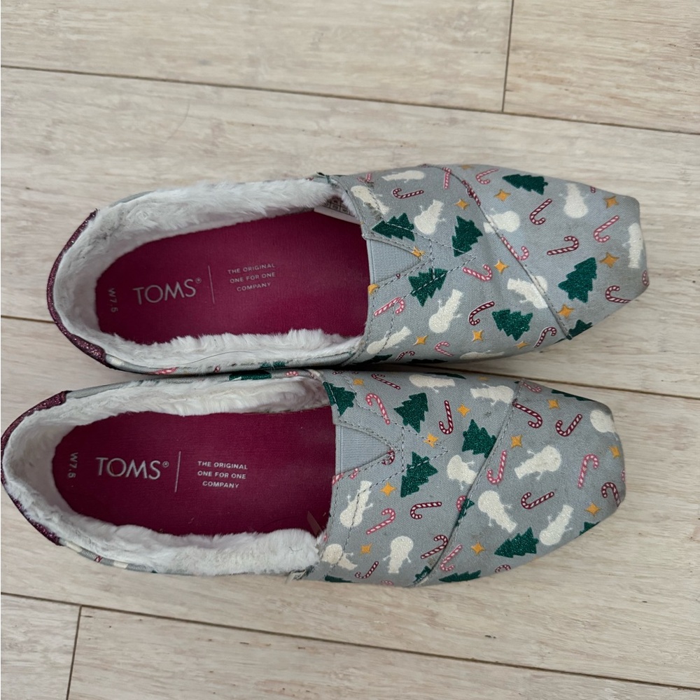 TOMS Festive Gray Slip-On Shoes